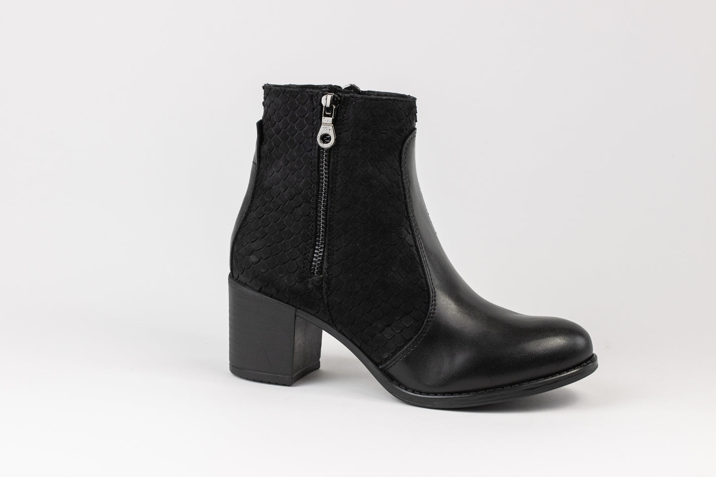 Zurich : Premium Leather Ankle Boots