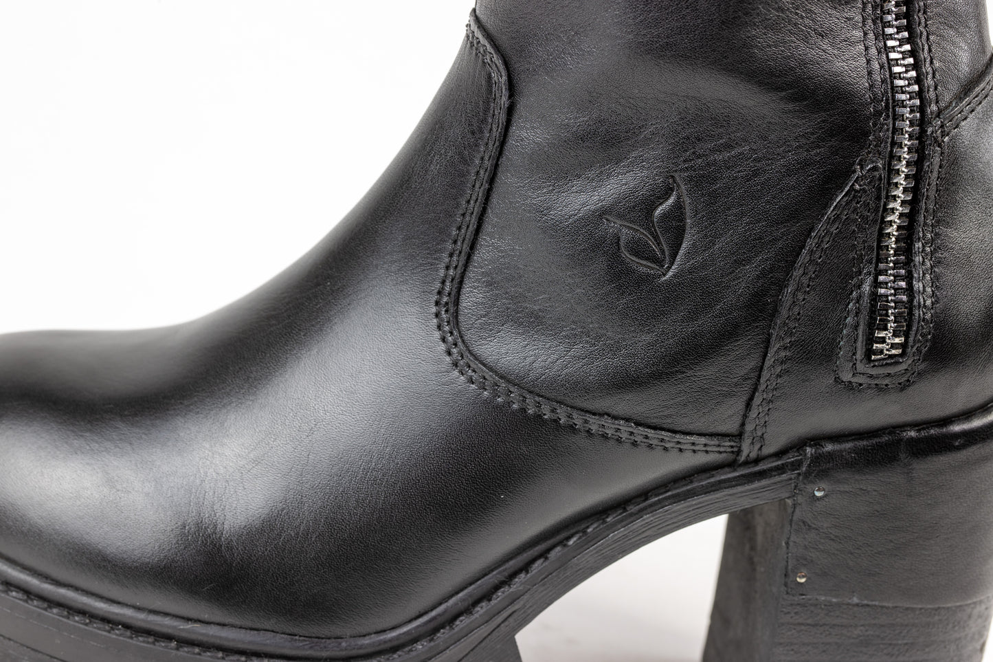 Munich : Women's knee high back zipper boots
